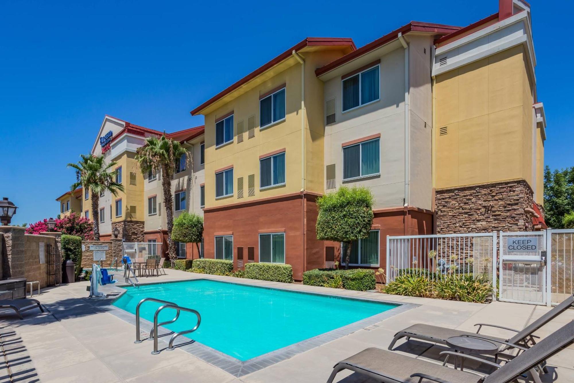 Fairfield Inn And Suites Turlock Exterior foto